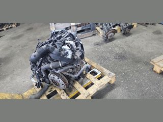 bontott VW GOLF VI Motor (Fűzött blokk hengerfejjel)