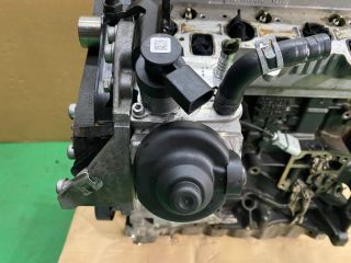 bontott VW GOLF VI Motor (Fűzött blokk hengerfejjel)