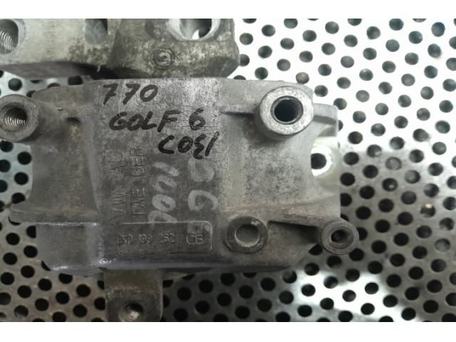 bontott VW GOLF VI Motor Tartó Bak (Pozíciófüggetlen)