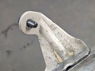 bontott VW GOLF VI Motor Tartó Bak (Pozíciófüggetlen)