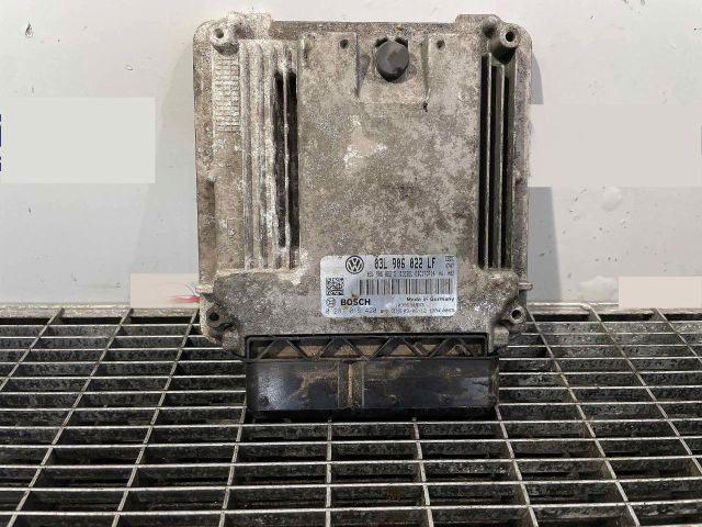 bontott VW GOLF VI Motorvezérlő