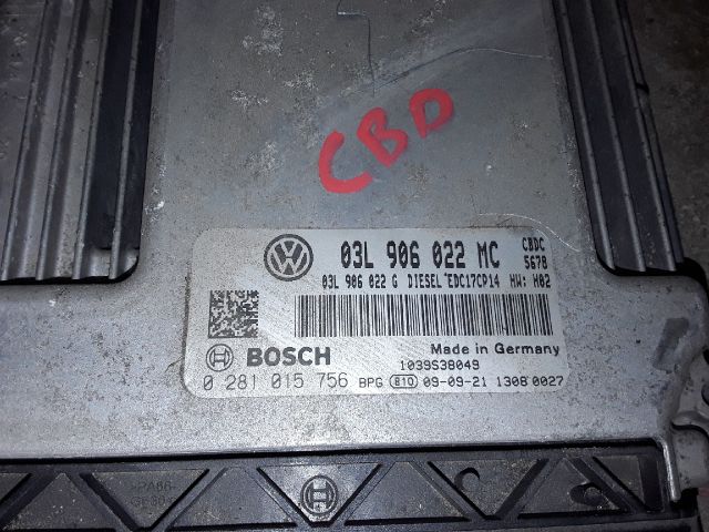 bontott VW GOLF VI Motorvezérlő