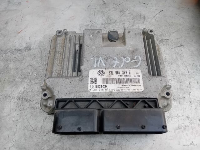 bontott VW GOLF VI Motorvezérlő