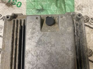 bontott VW GOLF VI Motorvezérlő