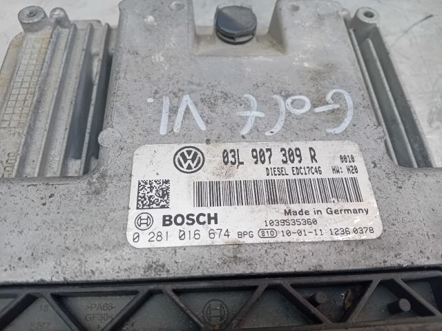 bontott VW GOLF VI Motorvezérlő