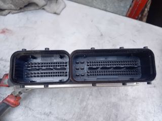 bontott VW GOLF VI Motorvezérlő