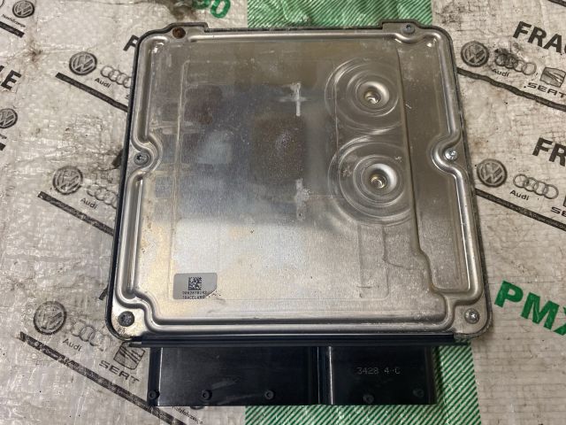 bontott VW GOLF VI Motorvezérlő