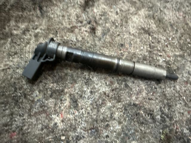 bontott VW GOLF VI Porlasztó (1 db)