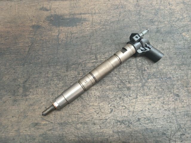 bontott VW GOLF VI Porlasztó (1 db)