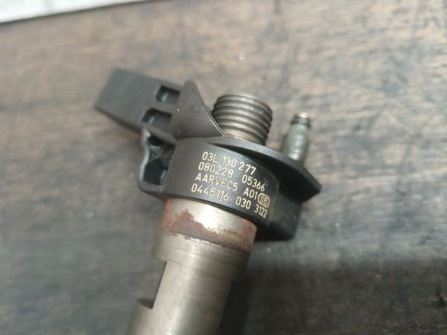 bontott VW GOLF VI Porlasztó (1 db)