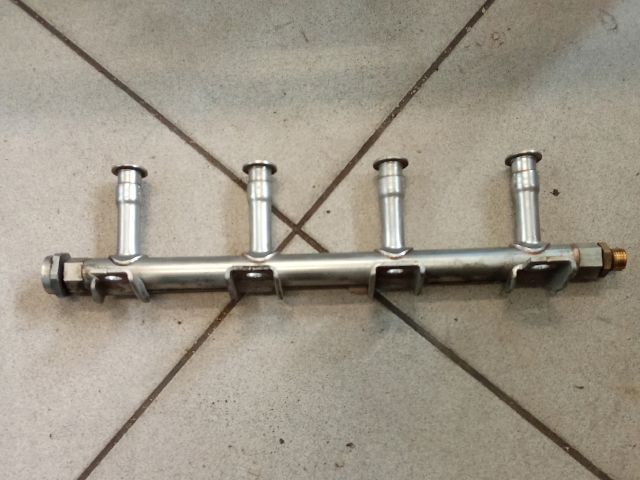 bontott VW GOLF VI Porlasztó Sor / Híd