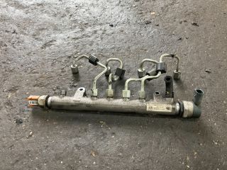 bontott VW GOLF VI Porlasztó Sor / Híd