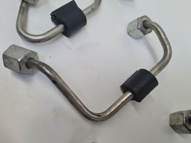 bontott VW GOLF VI Résolajcső