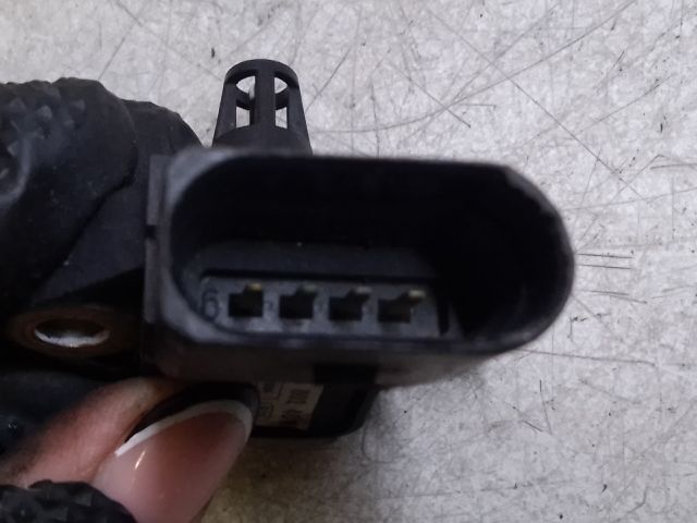 bontott VW GOLF VI Szívócső Nyomásérzékelő