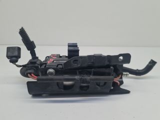 bontott VW GOLF VI Üzemanyag Szivattyú