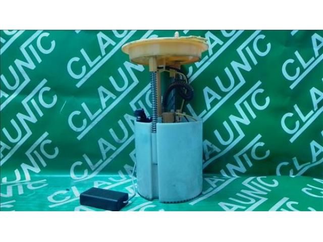 bontott VW GOLF VI Üzemanyag Szivattyú