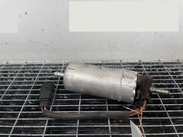 bontott VW GOLF VI Üzemanyag Szivattyú