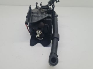 bontott VW GOLF VI Üzemanyag Szivattyú