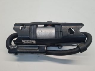 bontott VW GOLF VI Üzemanyag Szivattyú