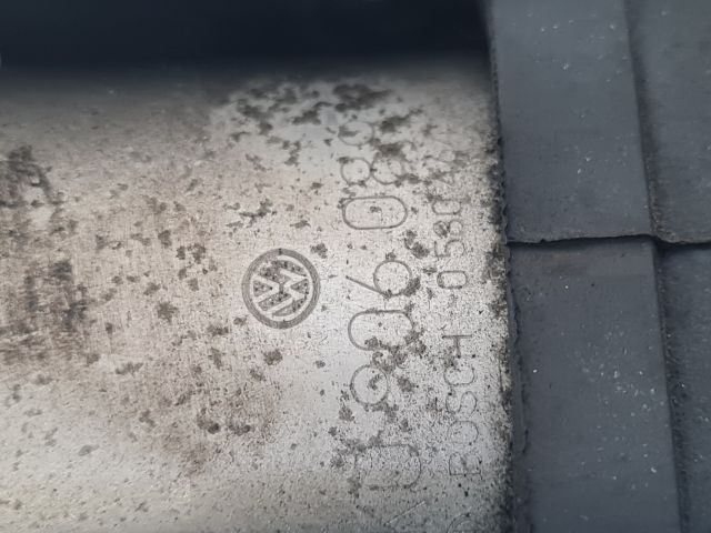 bontott VW GOLF VI Üzemanyag Szivattyú