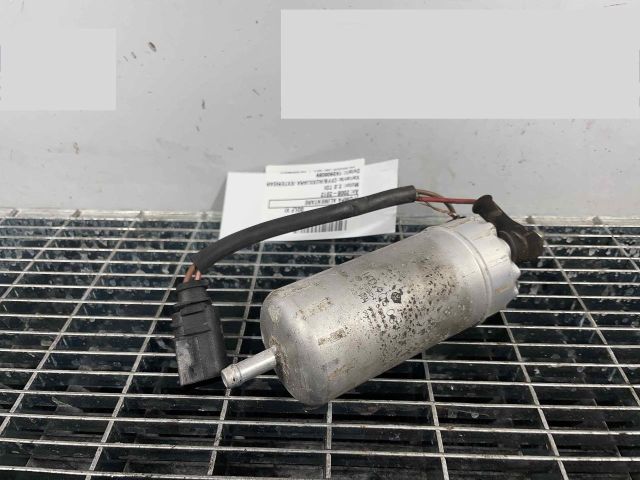 bontott VW GOLF VI Üzemanyag Szivattyú