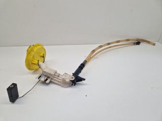 bontott VW GOLF VI Üzemanyag Szivattyú