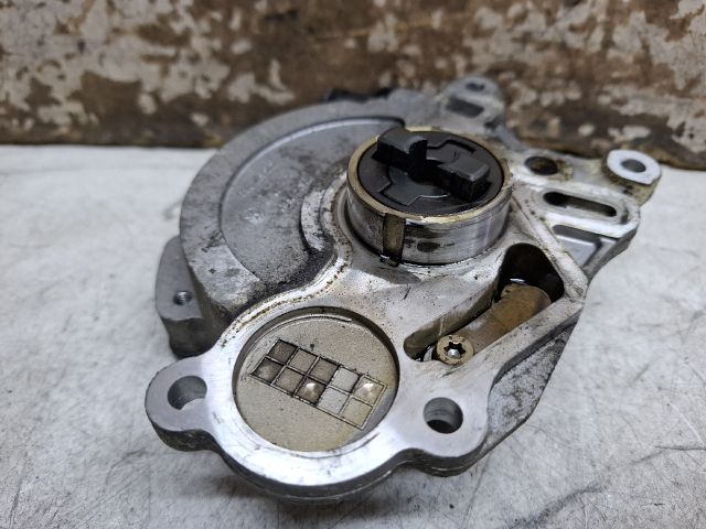 bontott VW GOLF VI Vákumpumpa