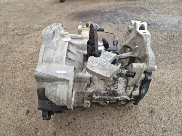 bontott VW GOLF VI Váltó (Mechanikus)