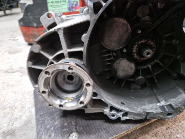 bontott VW GOLF VI Váltó (Mechanikus)