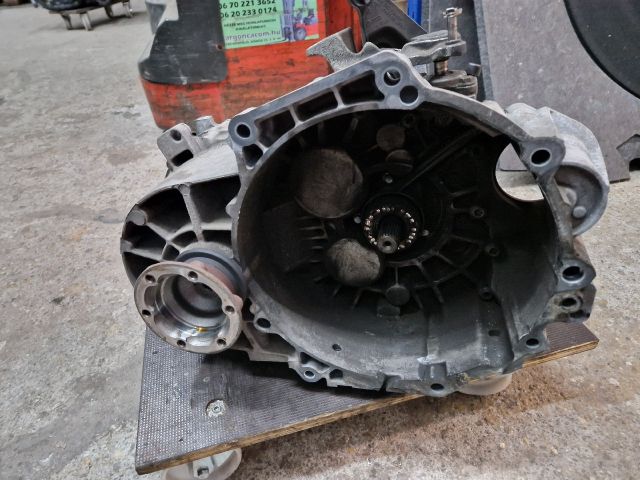 bontott VW GOLF VI Váltó (Mechanikus)