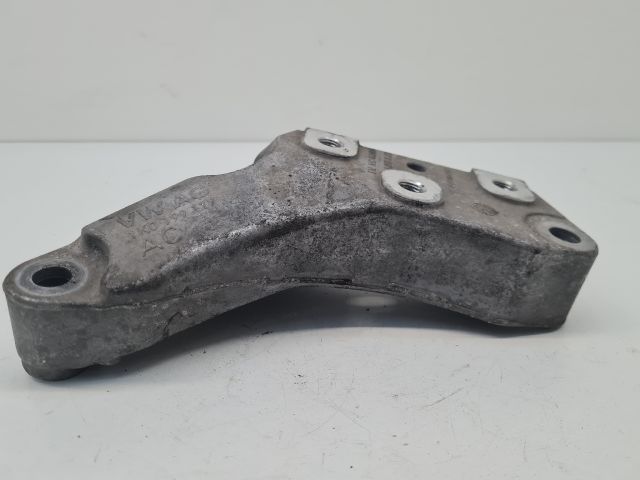 bontott VW GOLF VI Váltó Tartó Bak (Pozíciófüggetlen)