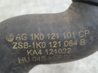 bontott VW GOLF VI Vízcső