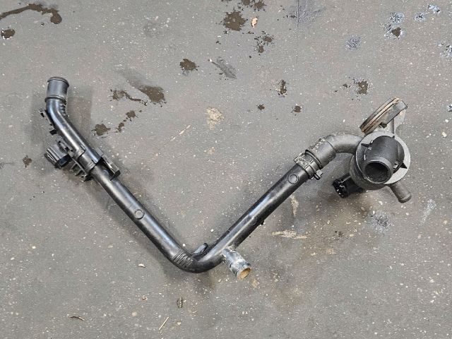 bontott VW GOLF VI Vízcső