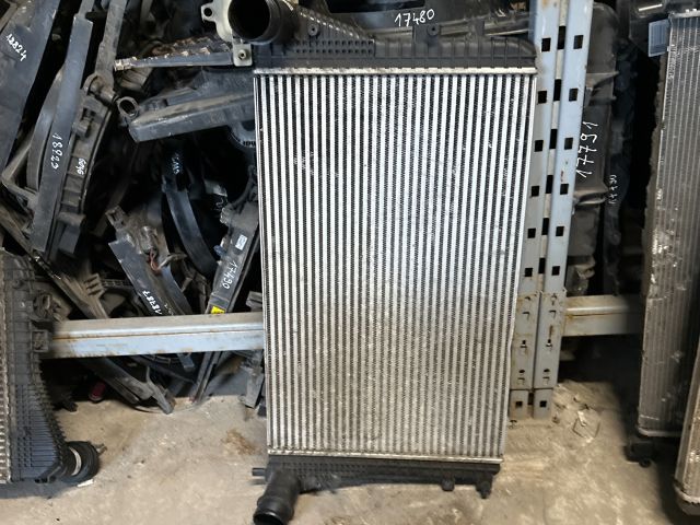 bontott VW GOLF VI Vízhűtő Radiátor (Klímás)