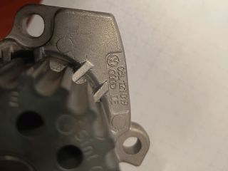 bontott VW GOLF VI Vízpumpa