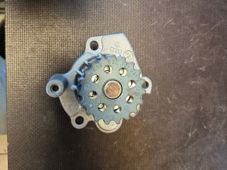 bontott VW GOLF VI Vízpumpa