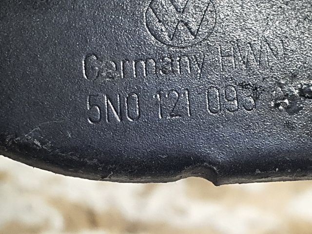 bontott VW GOLF VI Vízpumpa