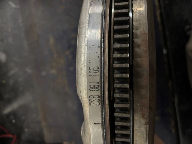 bontott VW GOLF VI Kettős tömegű Lendkerék