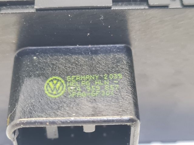 bontott VW GOLF VI Ablakemelő Kapcsoló Négyes / Kettes