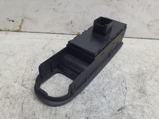 bontott VW GOLF VI Ablakemelő Kapcsoló Négyes / Kettes