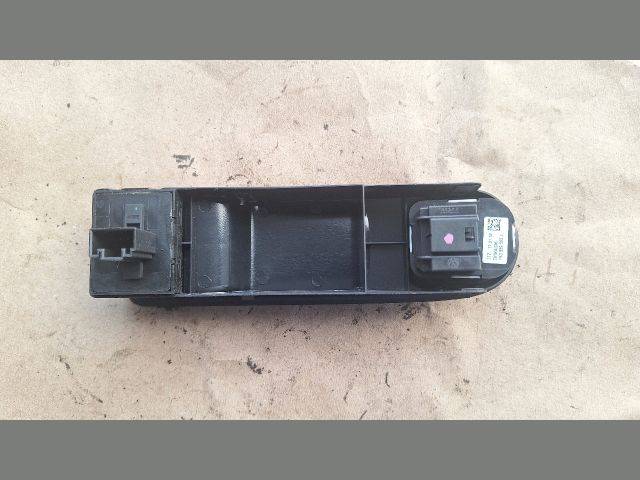 bontott VW GOLF VI Ablakemelő Kapcsoló Négyes / Kettes