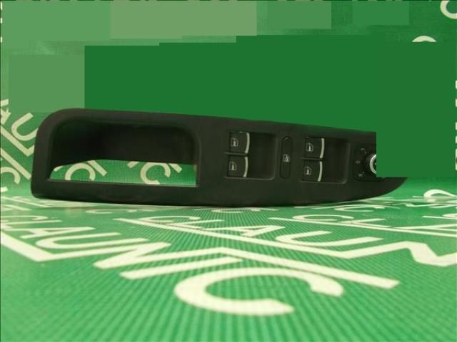 bontott VW GOLF VI Ablakemelő Kapcsoló Négyes / Kettes