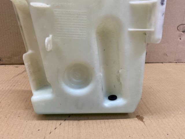 bontott VW GOLF VI Ablakmosó Tartály