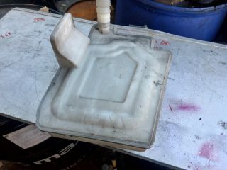 bontott VW GOLF VI Ablakmosó Tartály