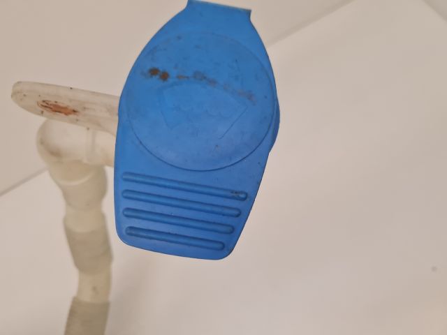 bontott VW GOLF VI Ablakmosó Tartály