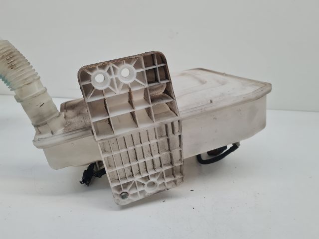 bontott VW GOLF VI Ablakmosó Tartály