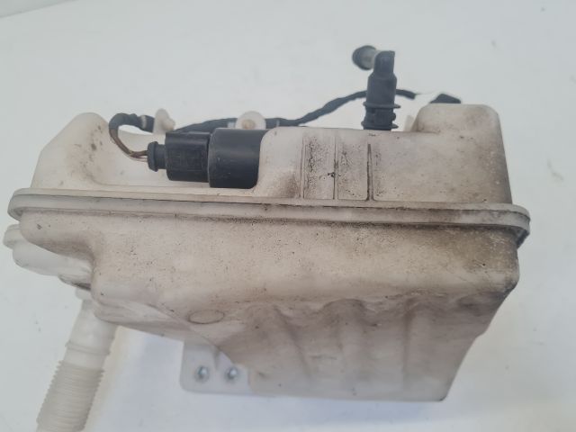 bontott VW GOLF VI Ablakmosó Tartály