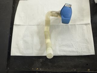 bontott VW GOLF VI Ablakmosótartály Betöltő