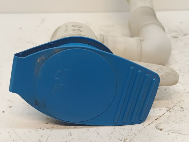 bontott VW GOLF VI Ablakmosótartály Betöltő