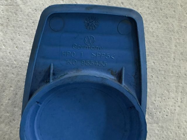 bontott VW GOLF VI Ablakmosótartály Betöltő